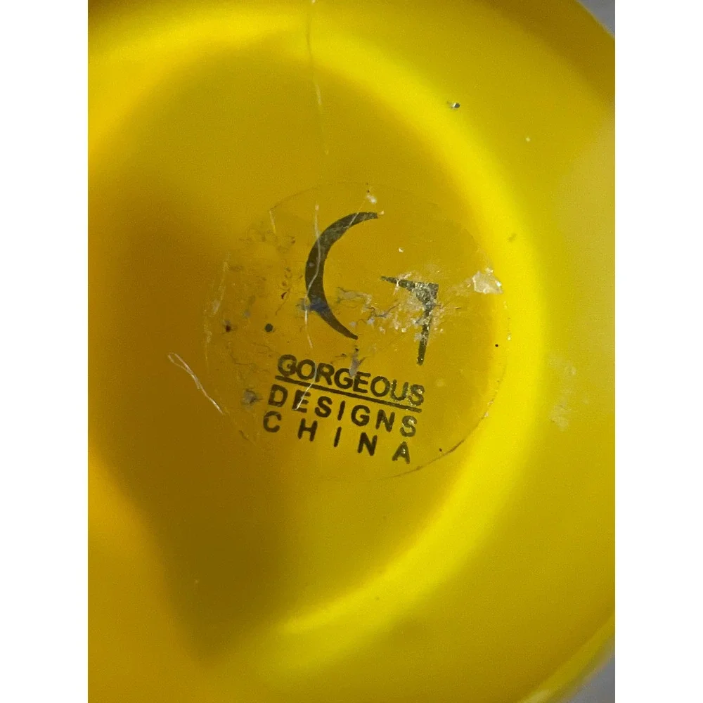 Gorgeous Designs China Art Glass Fluted‎ Ruffled Bowl Orange Yellow
